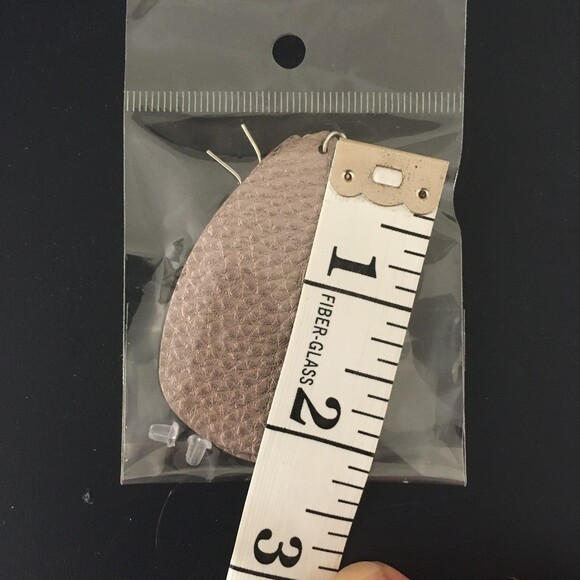 NEW Bronze Dangle Earrings Leaf Snakeskin Boho Bohemian Dressy Casual Shimmery - Picture 4 of 4